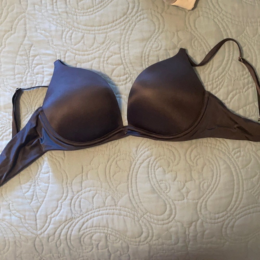 Victoria’s Secret bra 34C